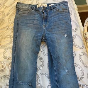 Hollister high-rise super skinny jeans